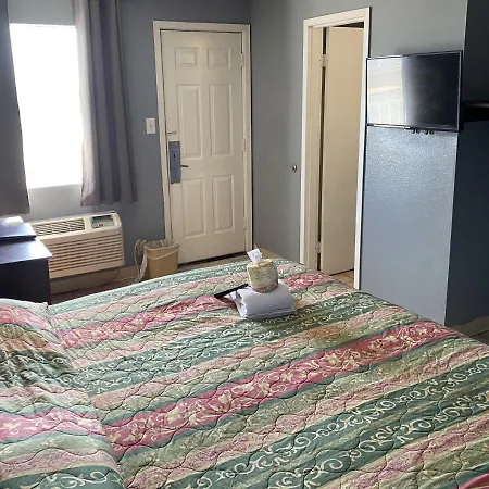 Travel Inn San Antonio-2